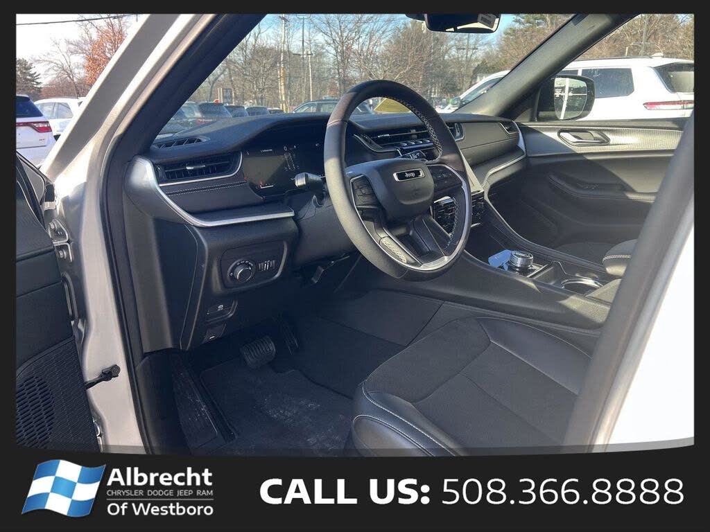 2025 Jeep Grand Cherokee