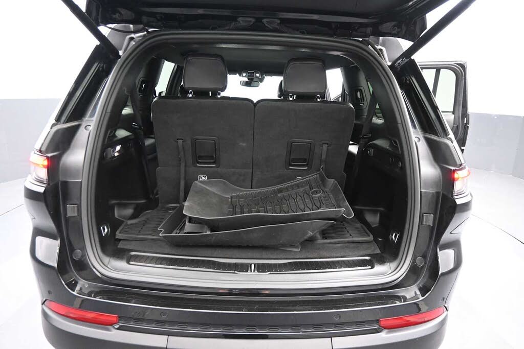 2022 Jeep Grand Cherokee L