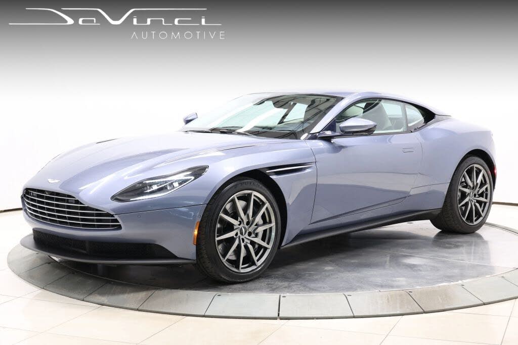 Aston Martin DB11