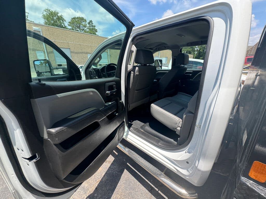 2019 Chevrolet Silverado 3500HD CC