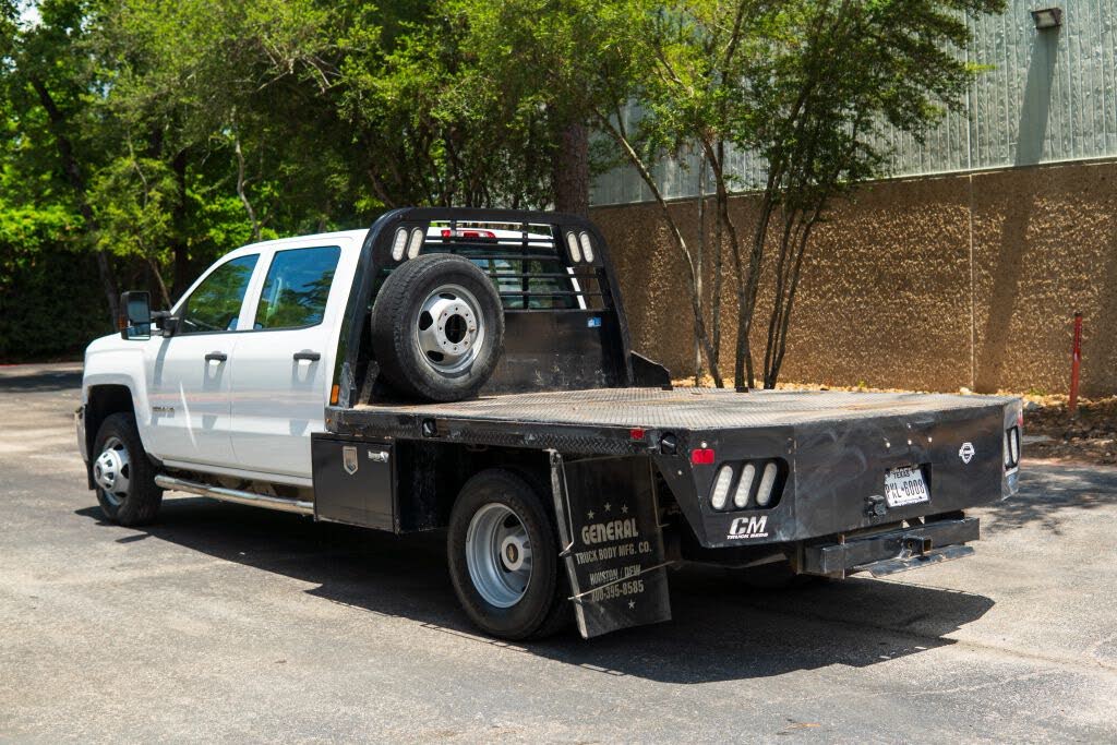 2019 Chevrolet Silverado 3500HD CC