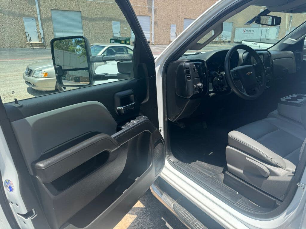 2019 Chevrolet Silverado 3500HD CC