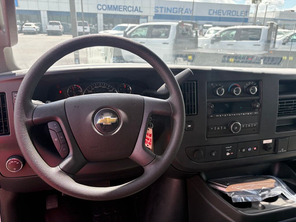 2025 Chevrolet Express Chassis