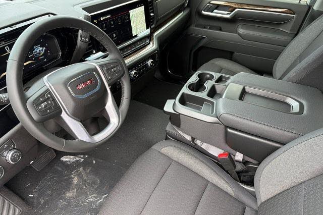 2026 GMC Sierra 2500