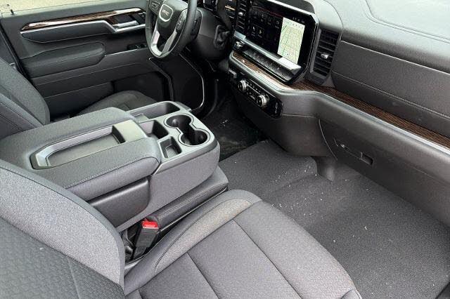 2026 GMC Sierra 2500