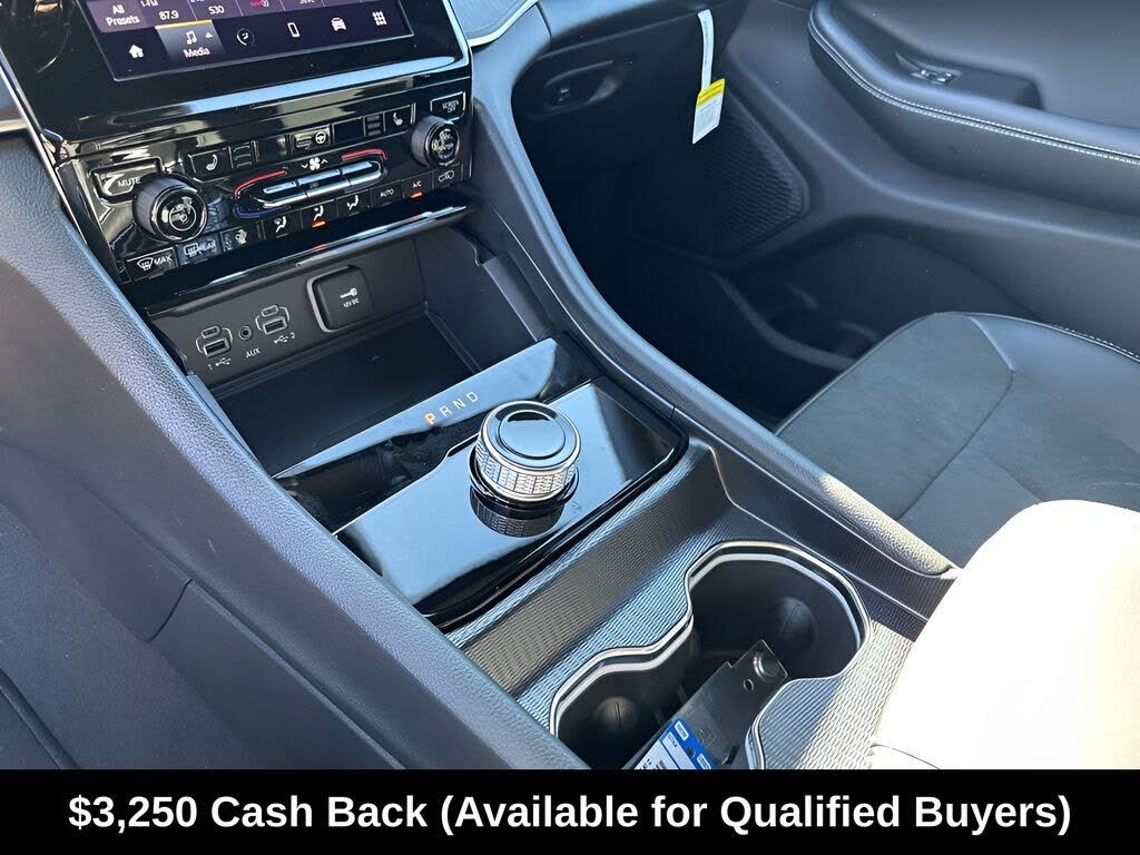 2025 Jeep Grand Cherokee
