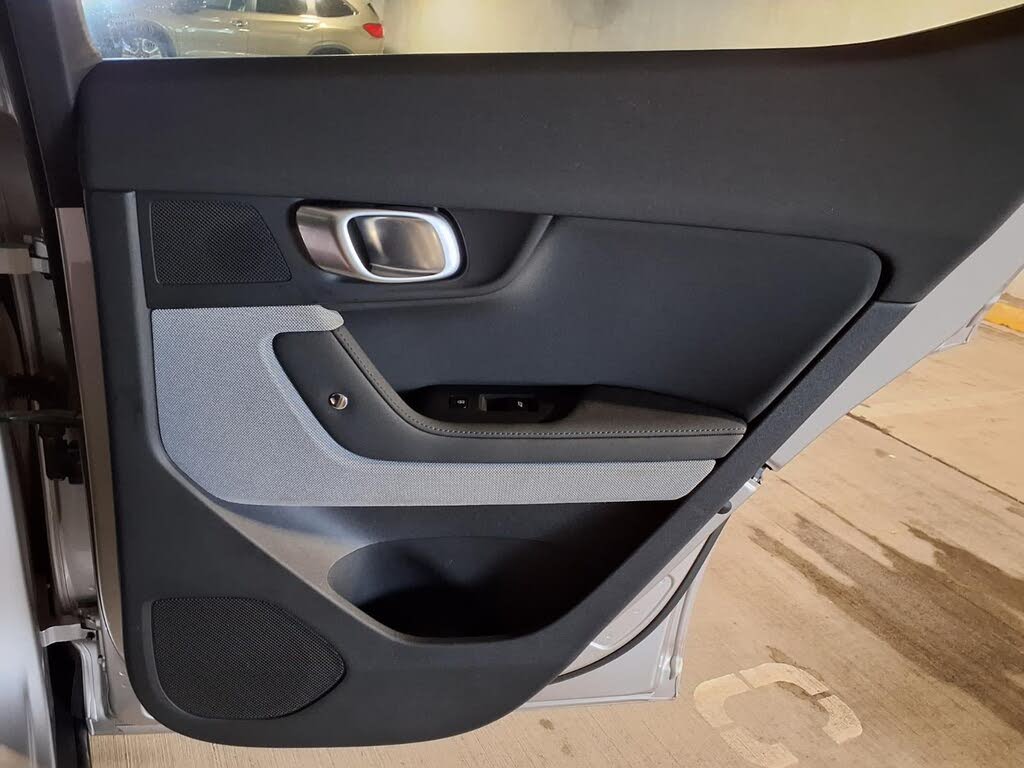 2024 Polestar 2