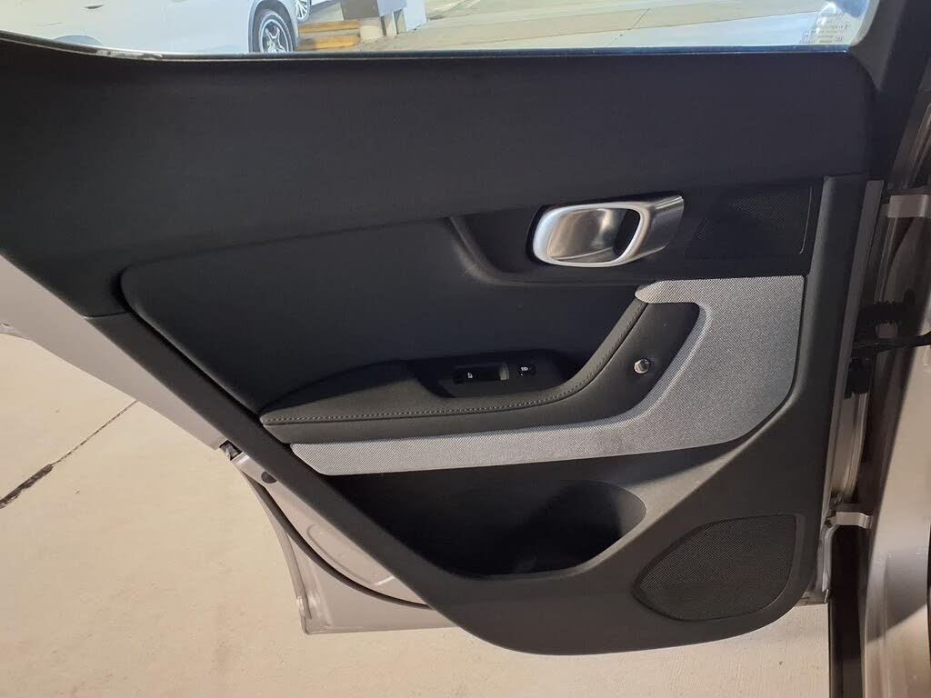 2024 Polestar 2