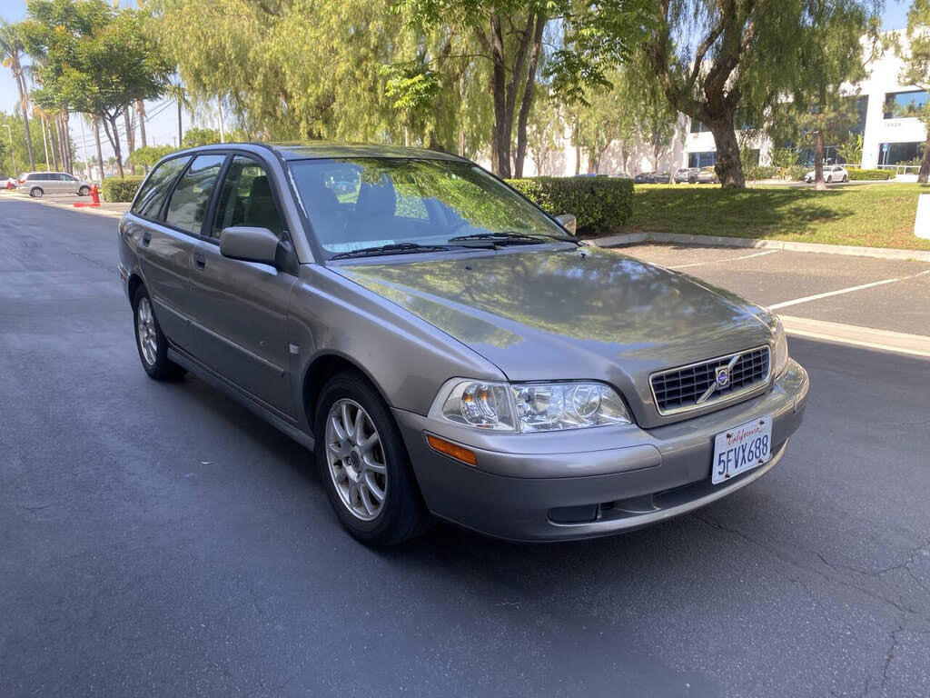 Volvo V40