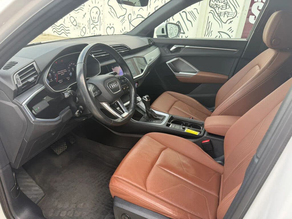 2021 Audi Q3