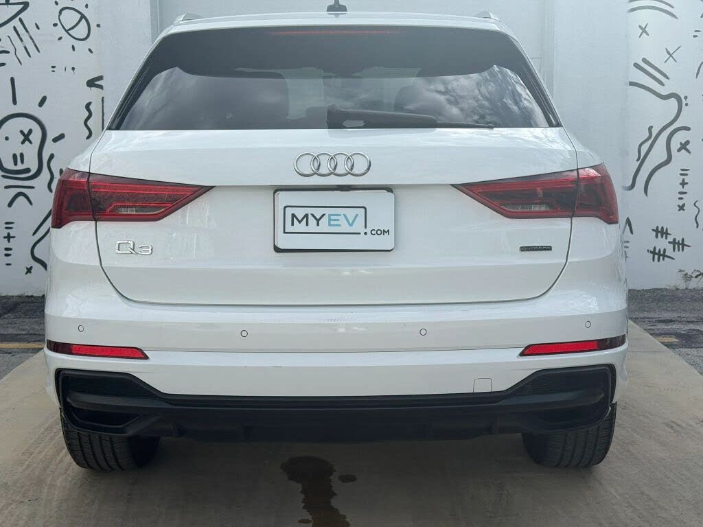 2021 Audi Q3