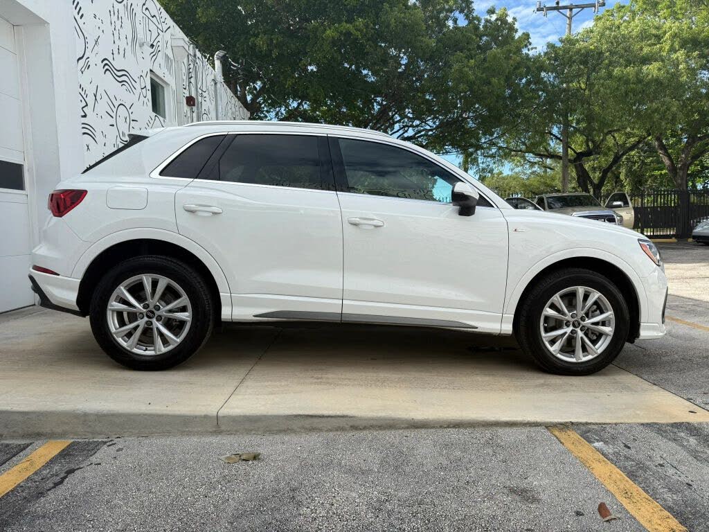 2021 Audi Q3