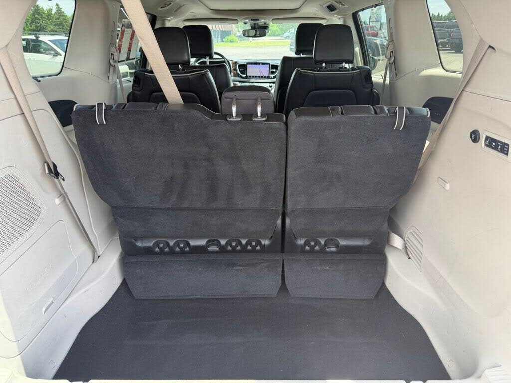 2022 Chrysler Pacifica