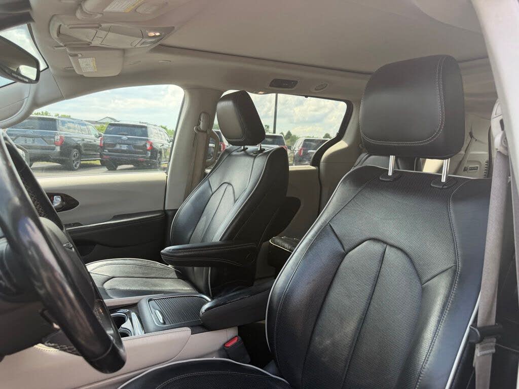 2022 Chrysler Pacifica