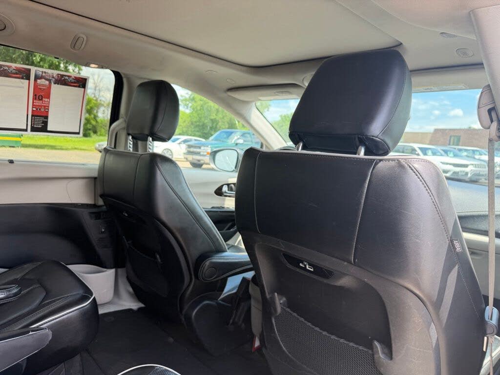2022 Chrysler Pacifica