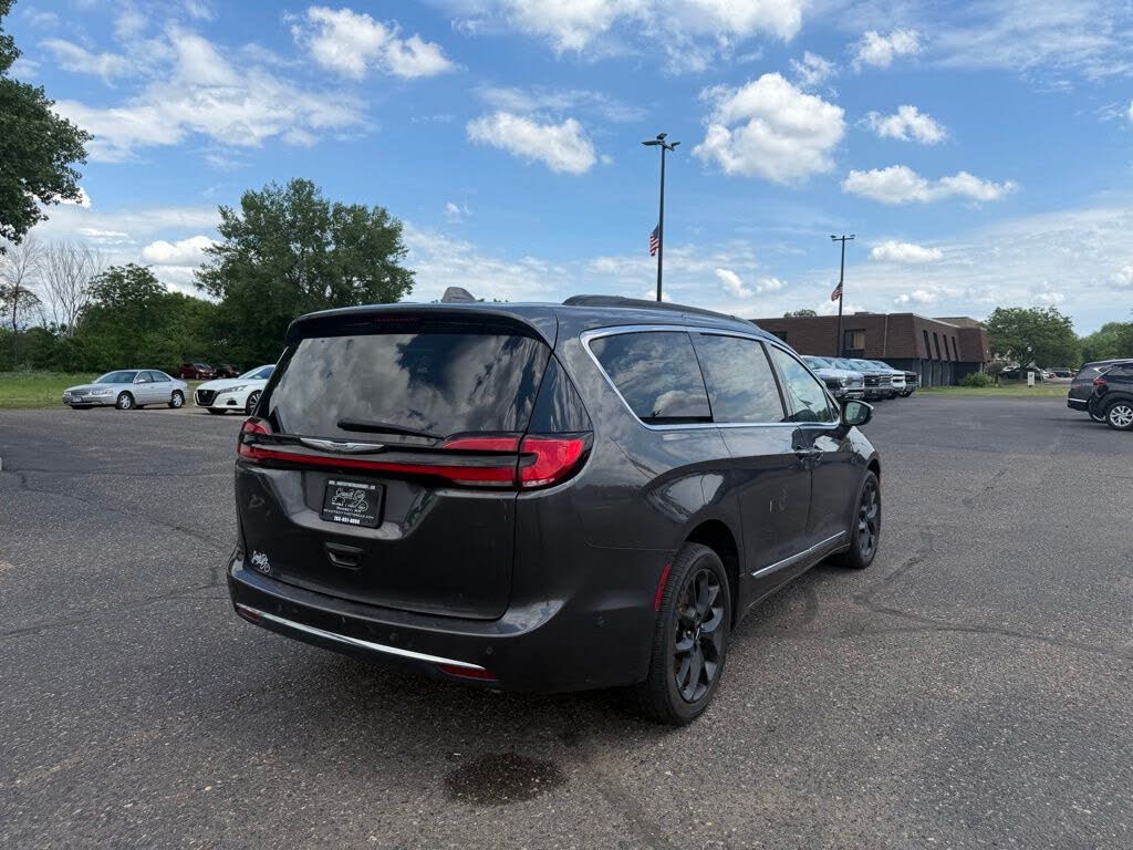 2022 Chrysler Pacifica