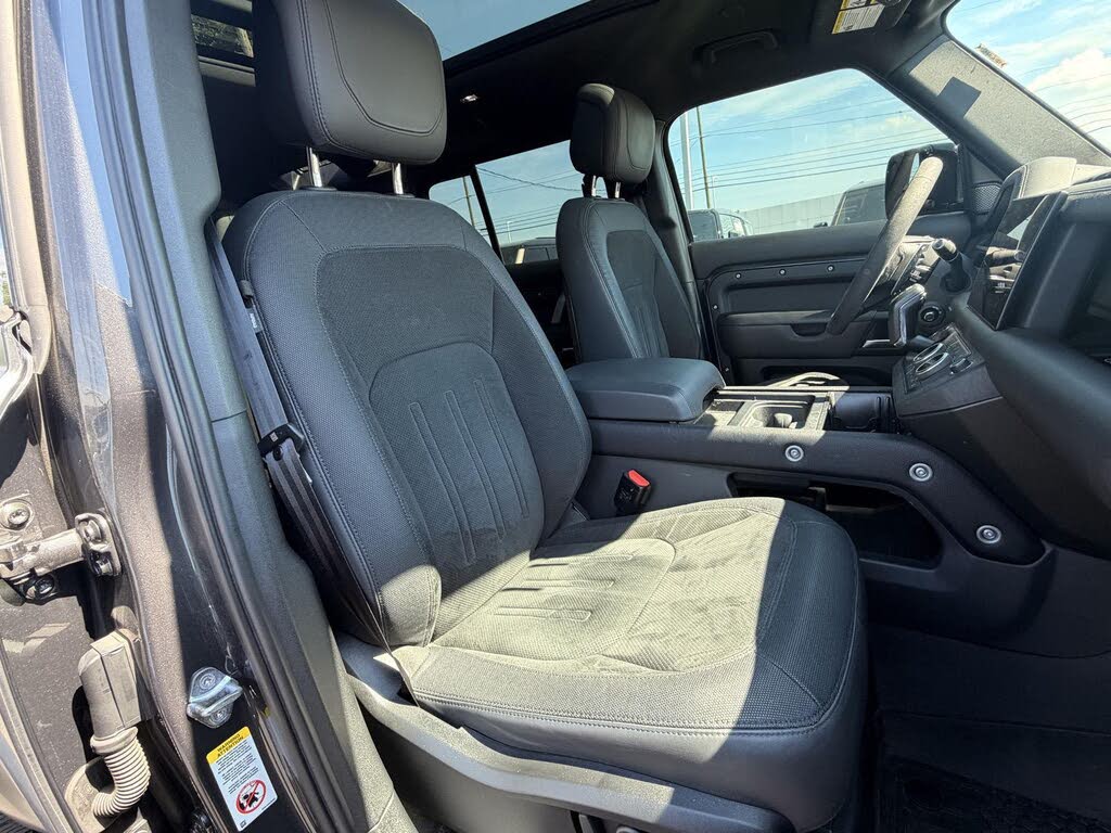 2023 Land Rover Defender