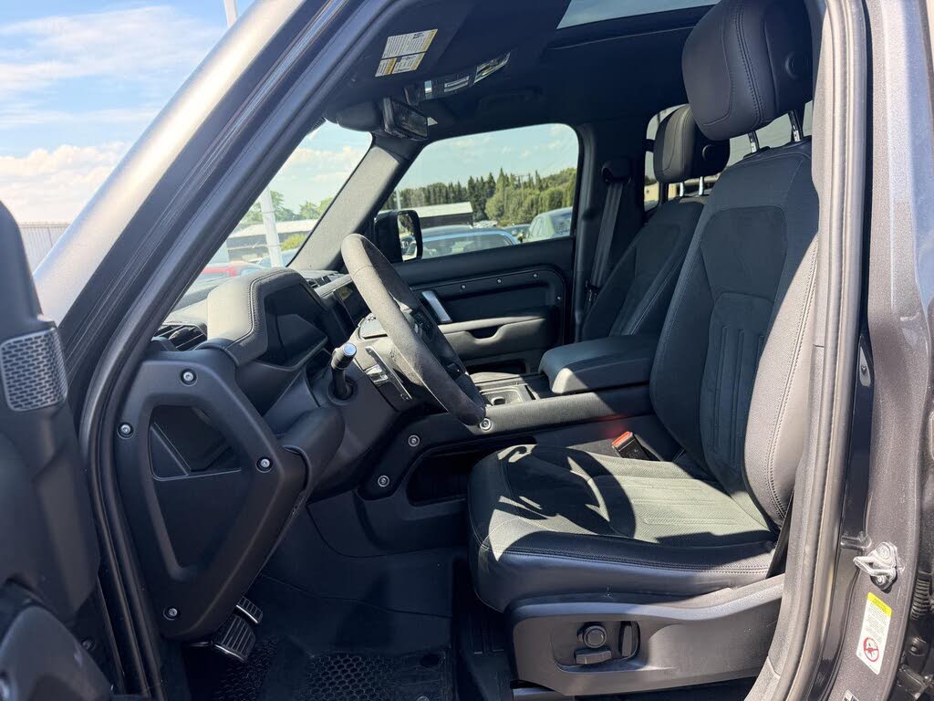 2023 Land Rover Defender