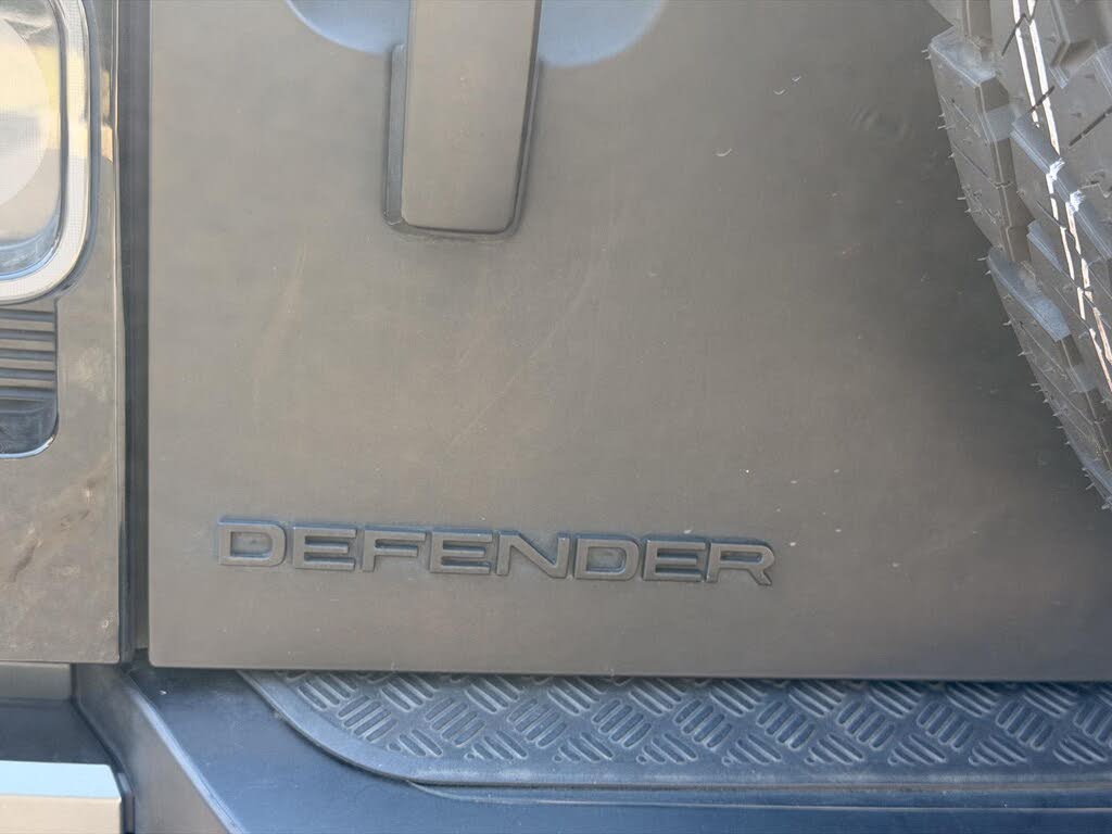 2023 Land Rover Defender