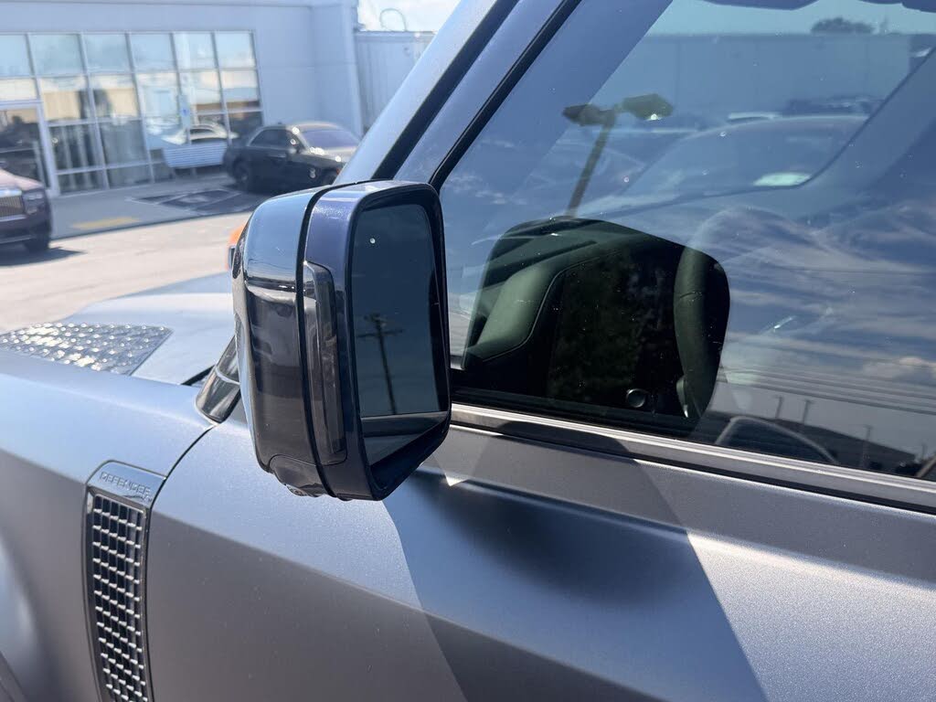 2023 Land Rover Defender