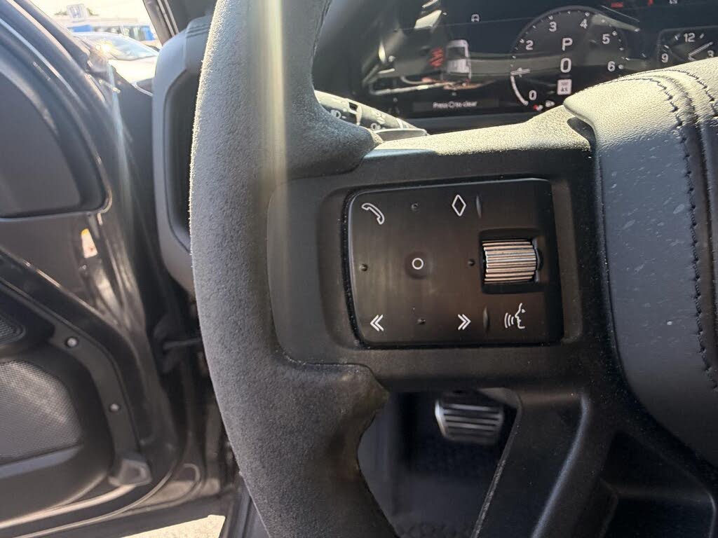 2023 Land Rover Defender