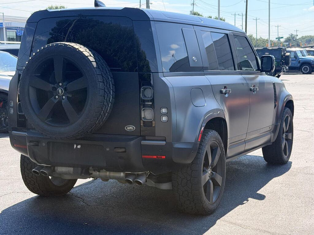 2023 Land Rover Defender