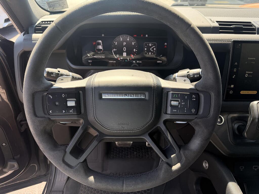 2023 Land Rover Defender