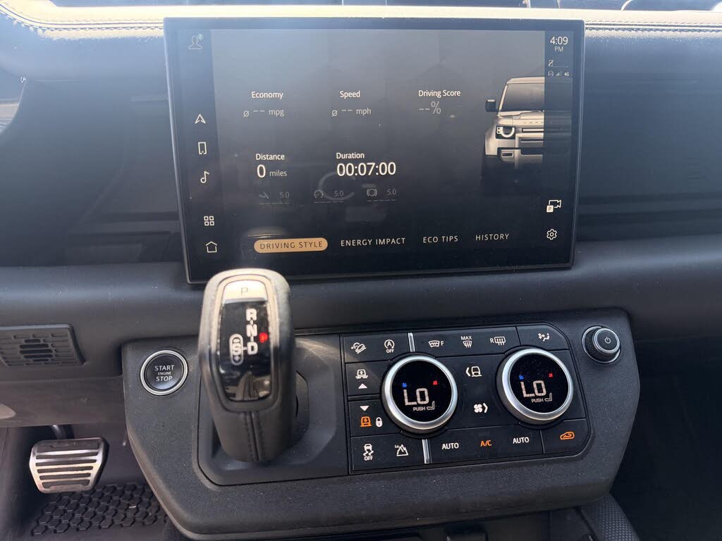 2023 Land Rover Defender