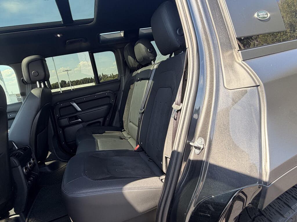 2023 Land Rover Defender