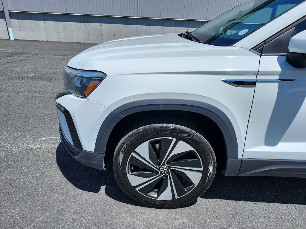 2024 Volkswagen Taos