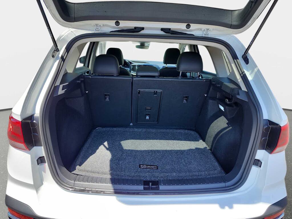 2024 Volkswagen Taos