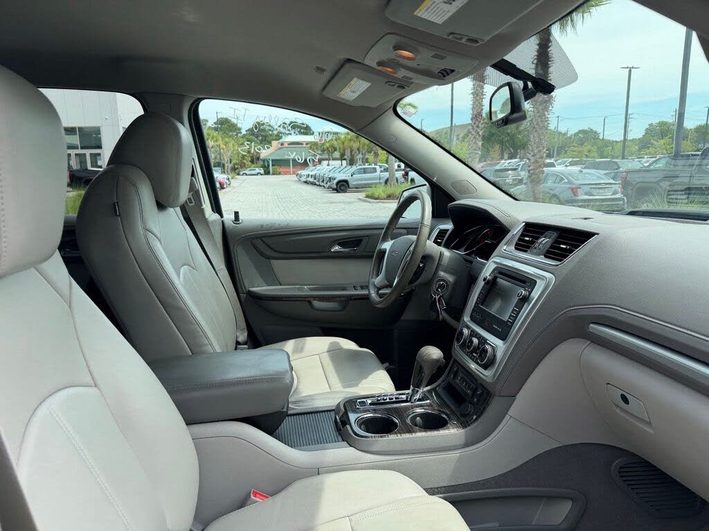 2013 GMC Acadia