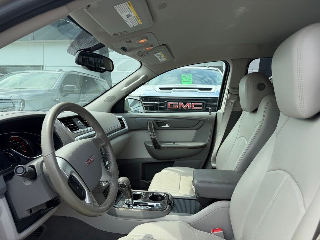 2013 GMC Acadia