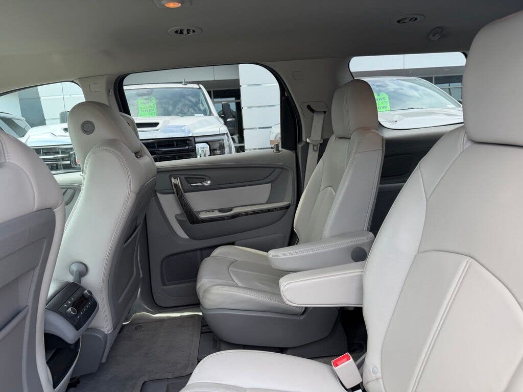 2013 GMC Acadia