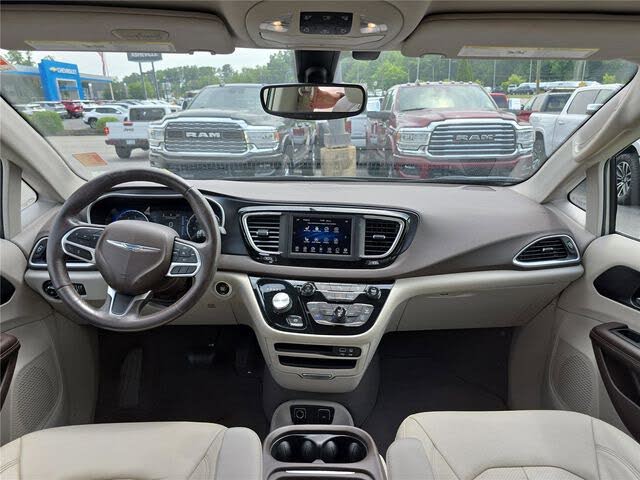 2020 Chrysler Pacifica