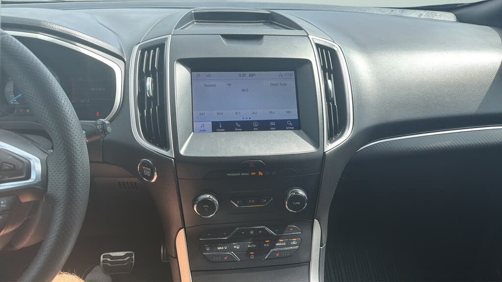 2020 Ford Edge
