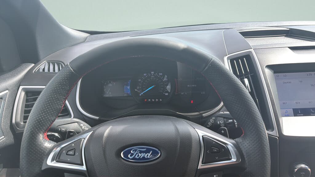 2020 Ford Edge