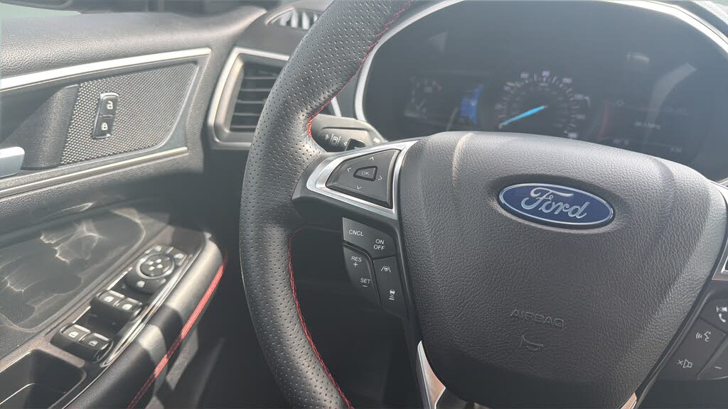 2020 Ford Edge