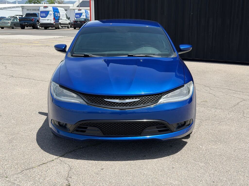 2016 Chrysler 200