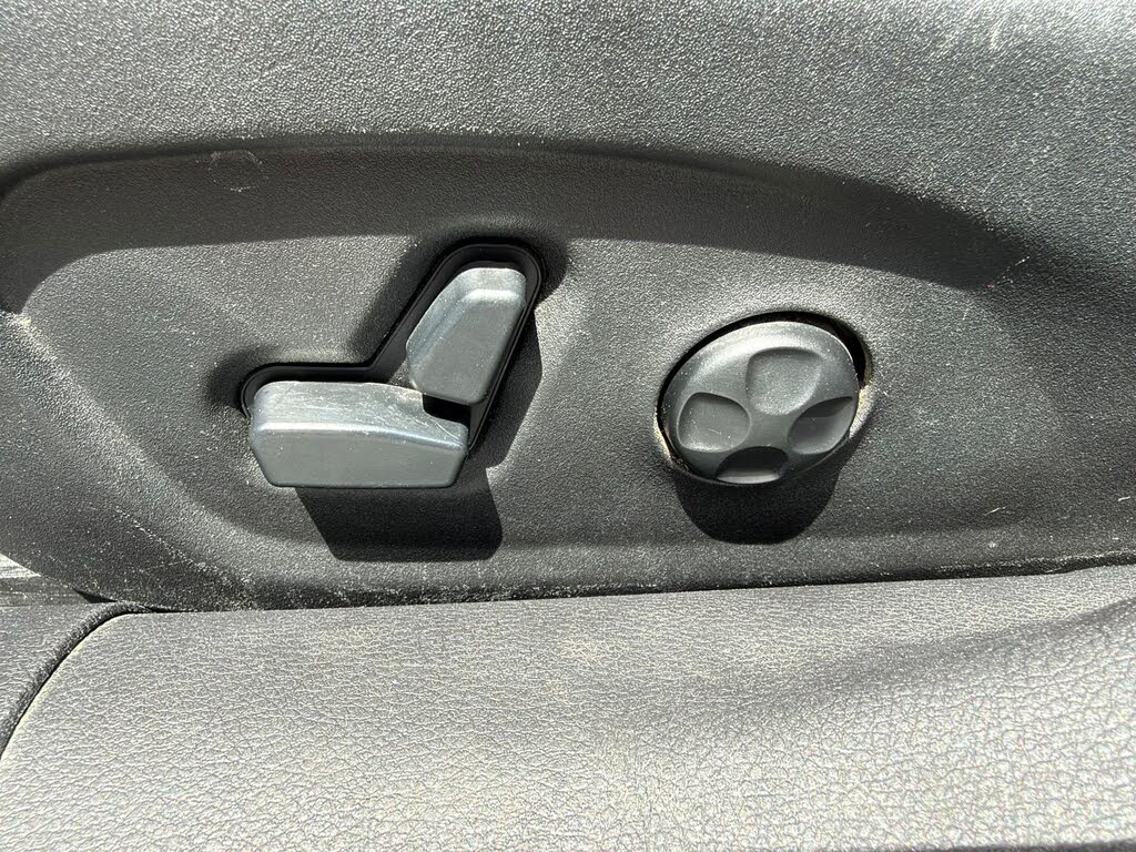 2016 Chrysler 200