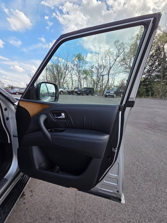 2012 Infiniti QX56