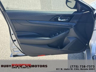 2020 Nissan Maxima