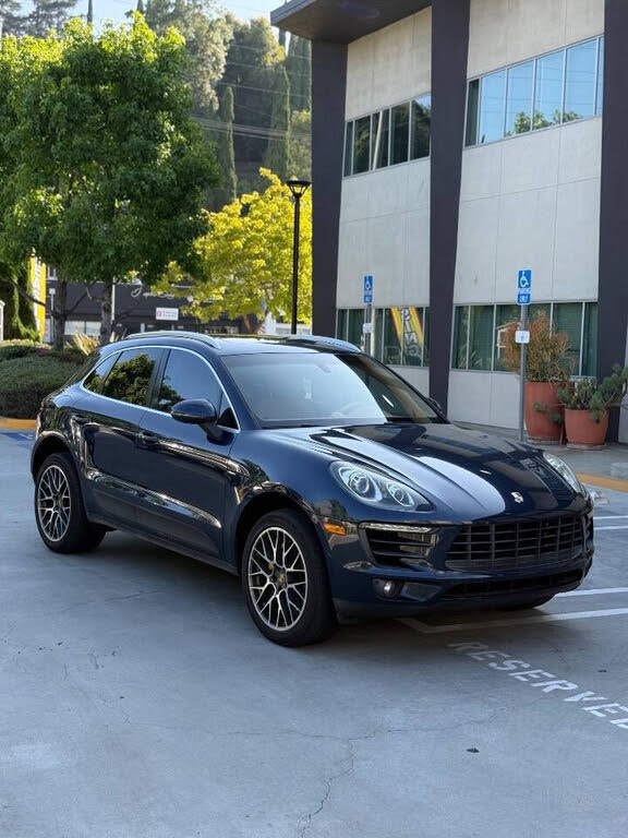2016 Porsche Macan