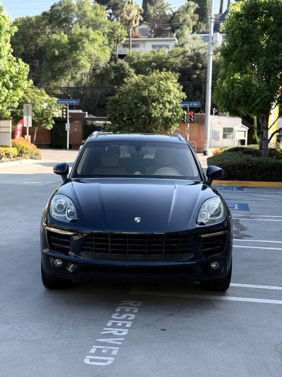 2016 Porsche Macan