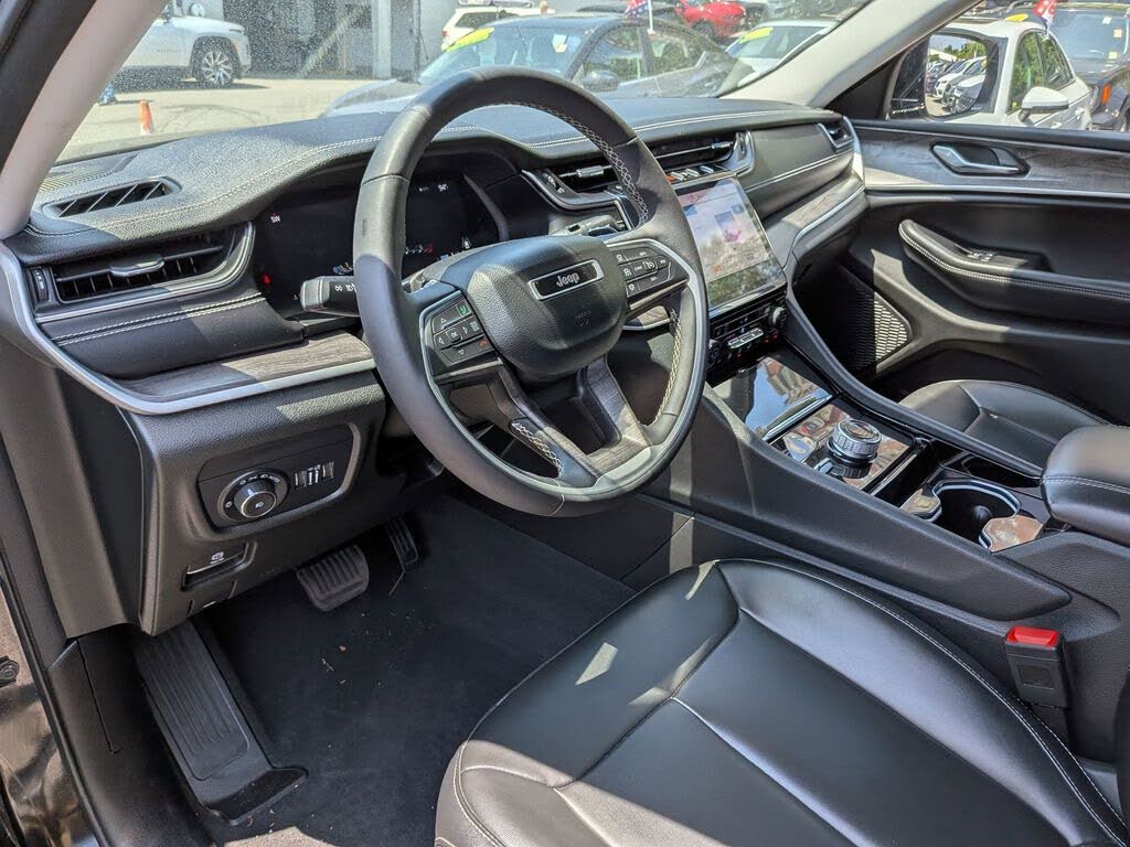 2023 Jeep Grand Cherokee
