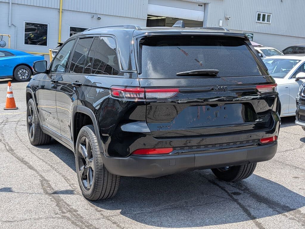 2023 Jeep Grand Cherokee