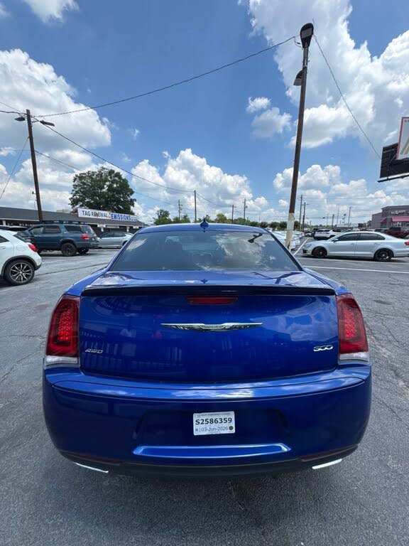 2018 Chrysler 300