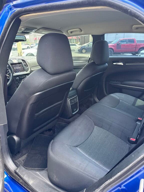 2018 Chrysler 300