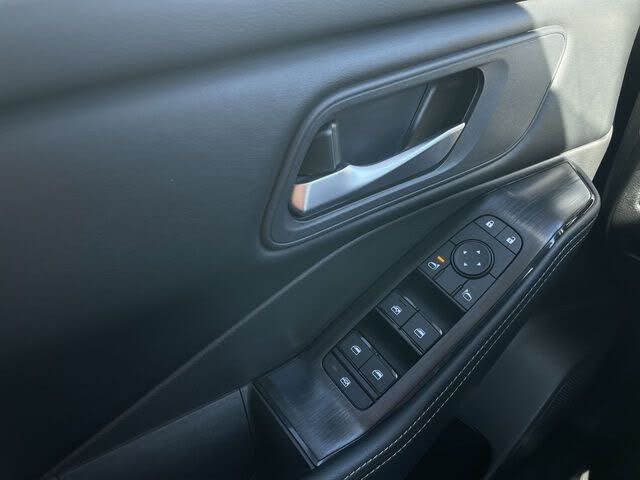 2025 Nissan Rogue