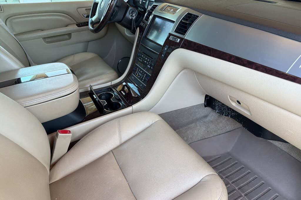 2011 Cadillac Escalade ESV
